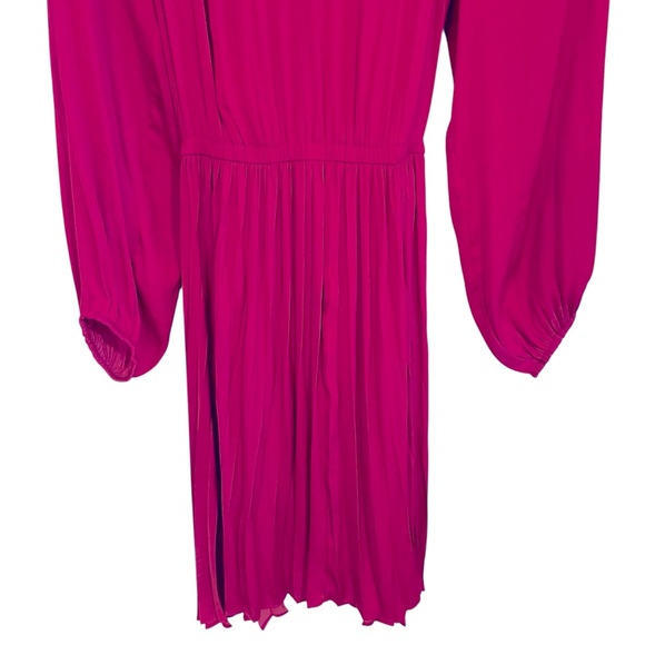 Simply Vera Wang Long Sleeve Elastic Waist Pink Fuchsia Dress Size: Medium - Picture 4 of 8